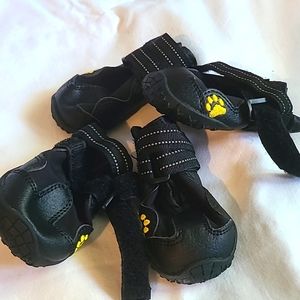 Dog shoes